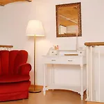 شقة Fiorita كاتوليكا