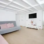 Fiorita شقة كاتوليكا