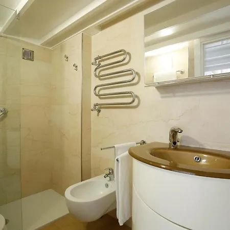 Appartement Fiorita *