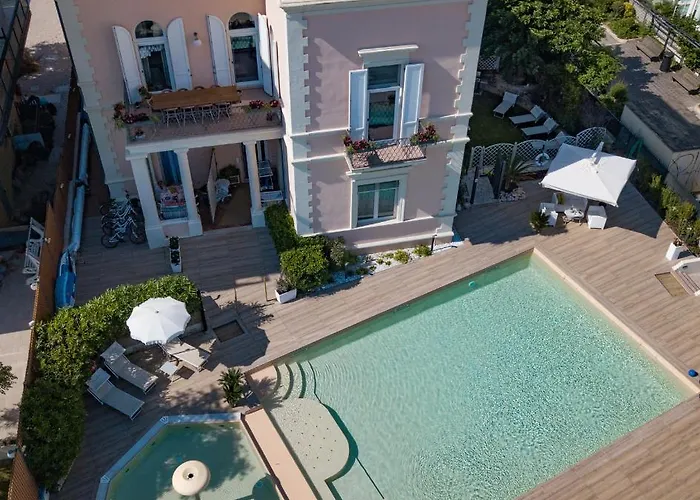 Fiorita Apartamento Cattolica