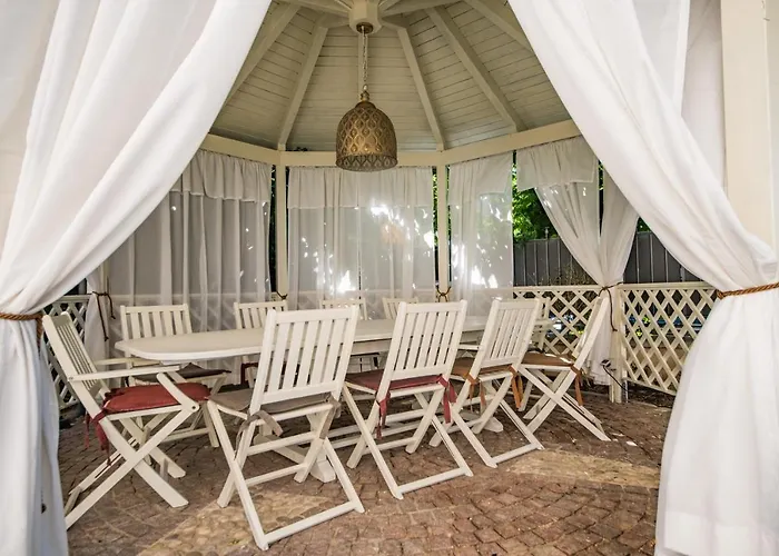 Fiorita Apartamento Cattolica